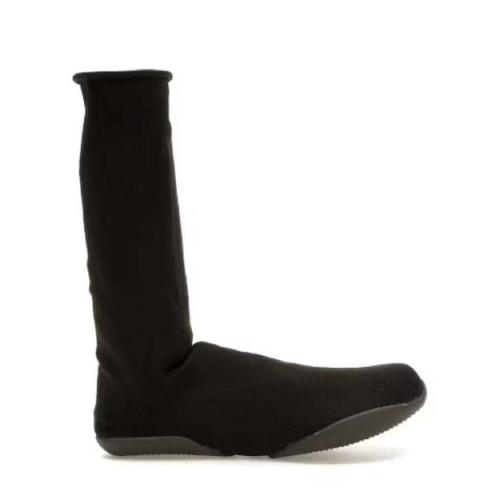 Yeezy Pods